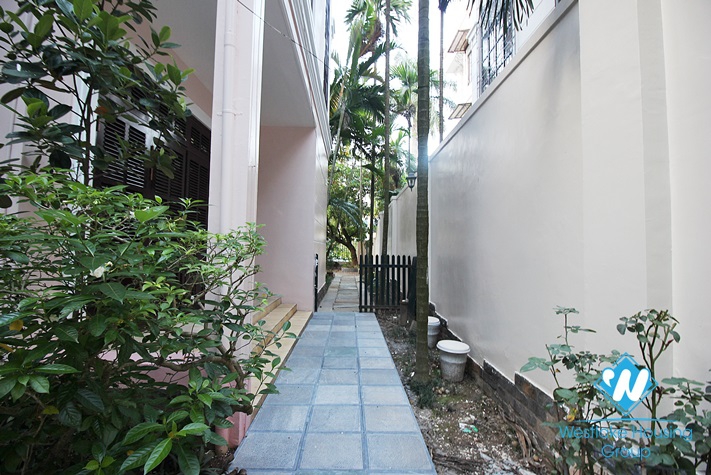 A huge villa with large terrace for rent in Ciputra D Block